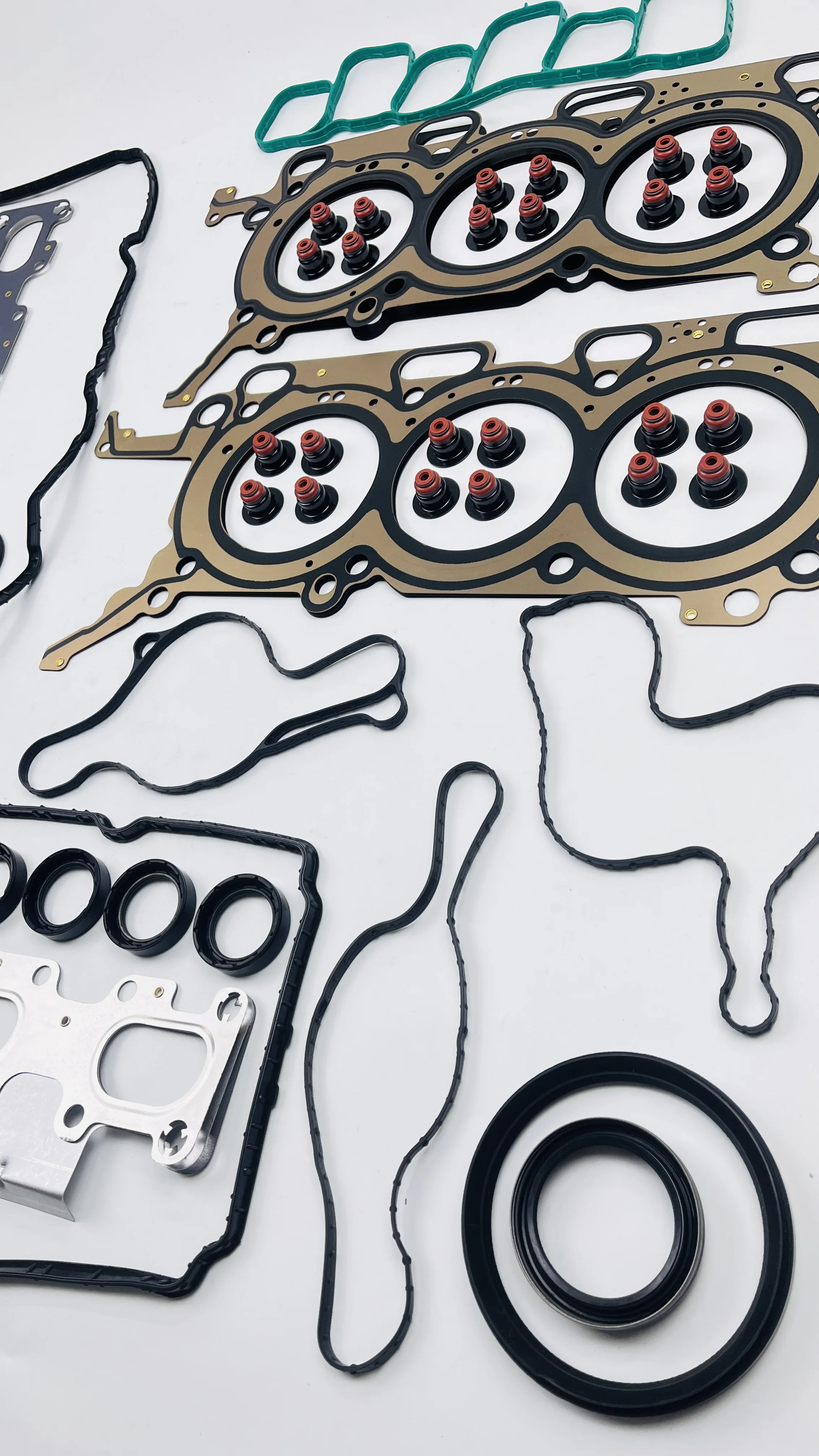 AT4Z-6079-B AT4Z6079B HS26487PT Suitable for Ford Explorer 3.5 Sharp Realm 3.5 Taurus high-quality engine seals FULL GASKET SET