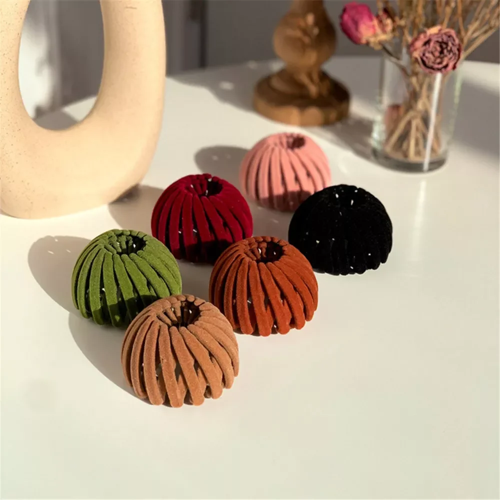 

Nest Hair Claw Expanding Velvet Hair Accessories Fashion Buckle Hairpins Women New Ponytail Holder Headwear Friends Gifts