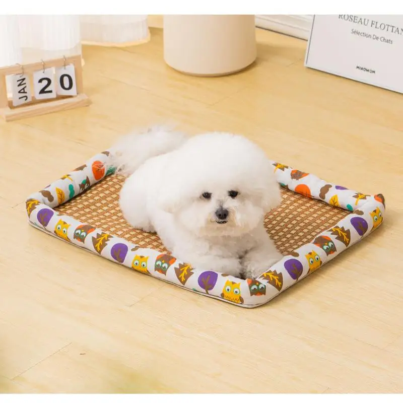 Cool Summer Pet Mat For Dogs And Cats Waterproof Cooling Bed_voghion.com