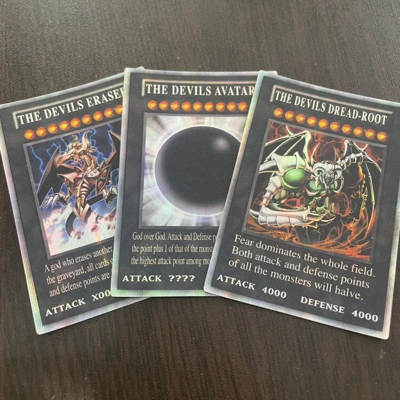 

Yu-Gi-Oh! Diy Card of God Laser Embossed Flash Cards Small Set of Cards 3pcs Animation Peripherals Game Collection Cards
