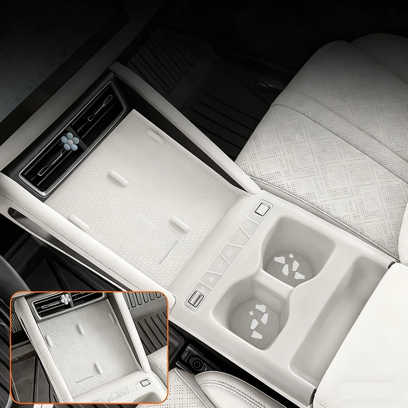 BYD 위안 업 프로 아토 2 20242026용 차량 중앙 제어 무선 충전 실리콘 컵 홀더 패드 인테리어 액세서리