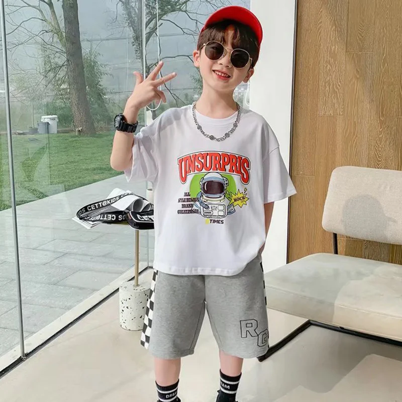 Fried Street Boy's Middle Pants Middle-aged Children's Sports Casual Shorts Summer Thin Thin Loose Children's Cropped Pants Tide
