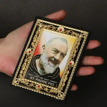 Saint Padre Pio Tabletop Decor 1