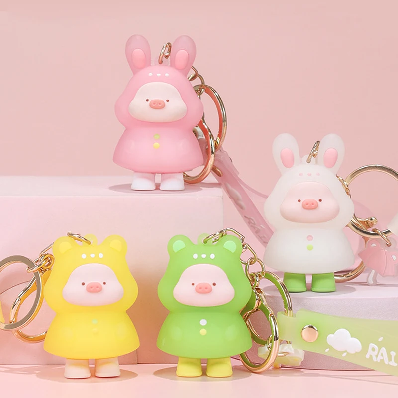 

Cartoon Raincoat Piggy Keychain Pendant Party Gifts Cute Toy Dropping Glue Pendant Delicate Household Pendant Birthday Gift
