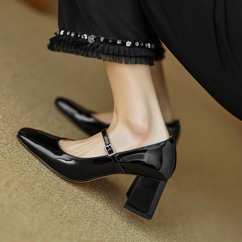 

Thick Heels Spring Autumn Buckle Pumps Womens 2024 Shoes French Simple Shoes On Heel 5CM Korea Style Patent Leather Silver Pumps