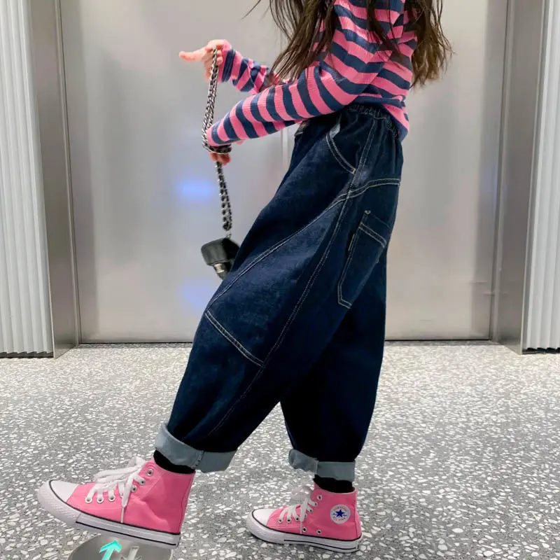 

Джинсы детские длиной до щиколотки, свободные прямые однотонные Простые Модные Современные удобные дизайнерские, с эластичным поясом, для девочек, весна