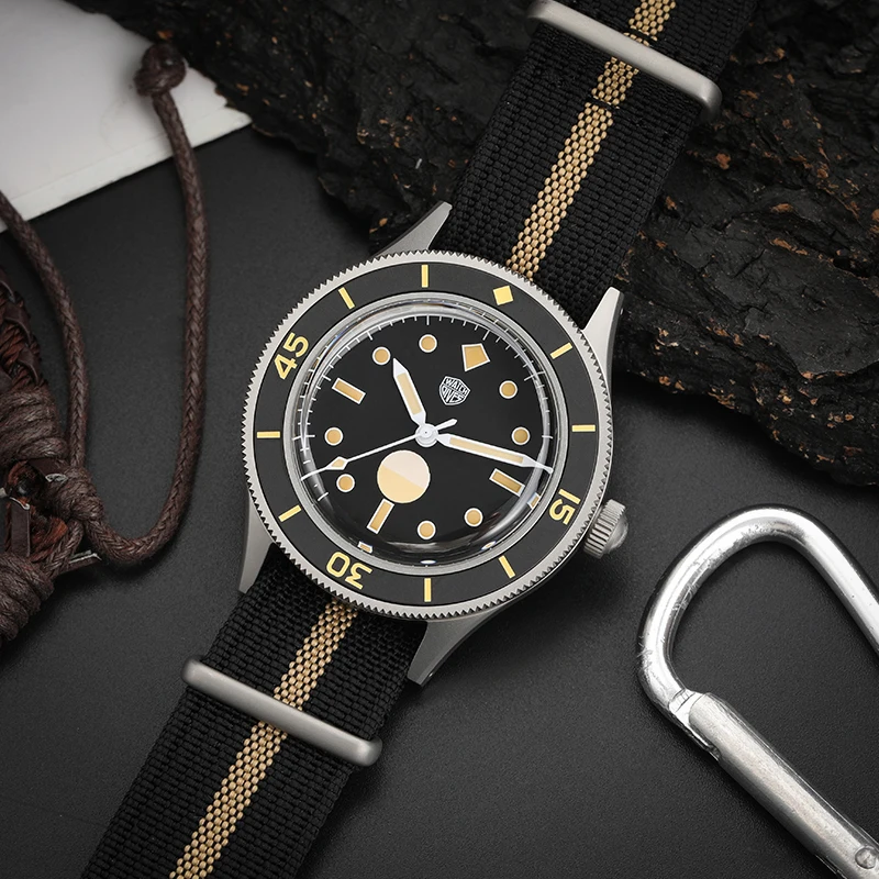 Watchdives WD50F 50-Fathoms Watch Sapphire Crystal 300M Watchproof C3 Luminous NH35 Automatic Mechanical 40mm 316L Steel Watch