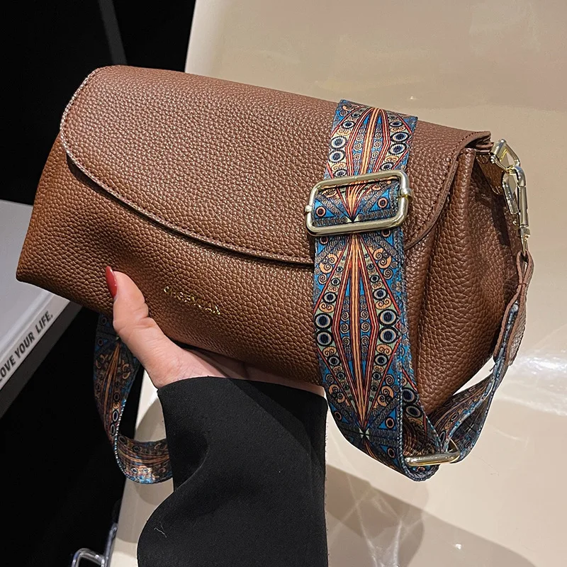 2023 New Trend Hight Quality and High-Capacity Fashion Crossbody Bag for Women Student Sale WIth Free Shipping