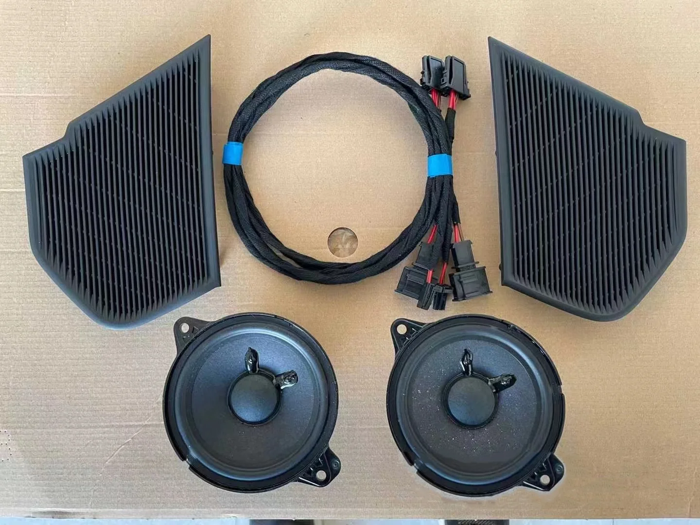 OEM, For Audi A4 A5 B9 A6 C8 C7 Q5 2017--- Upgraded Front Door