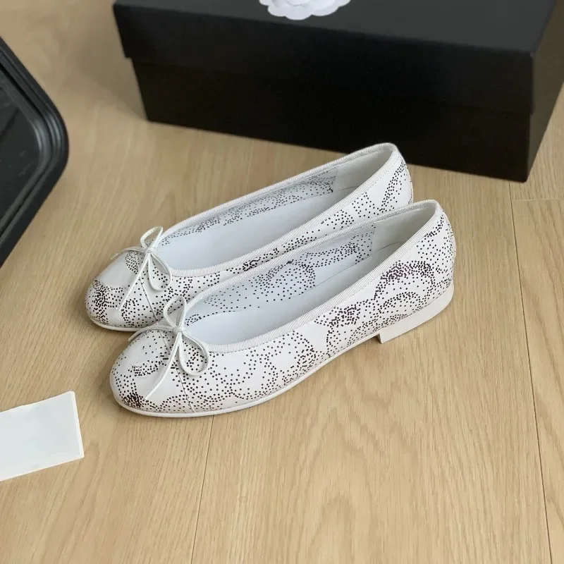 

Women's Printed Gold Ballet Bow Flats 2023 Designer Overshoes