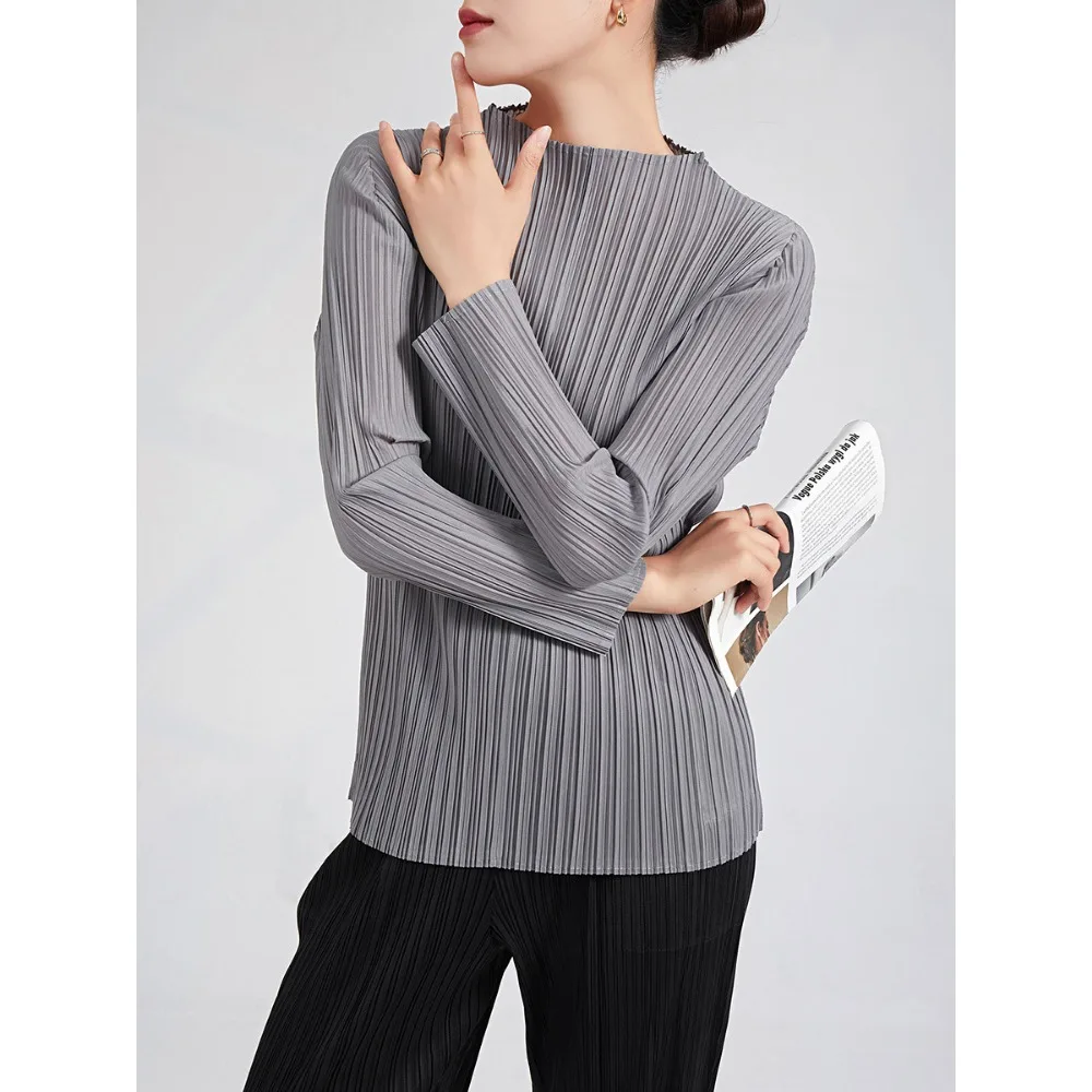 

Miyake Pleated Basic Versatile Tops Women's Fall New Long-sleeved T-shirt Bottoming Shirt Loose Simple Casual with Elasticity