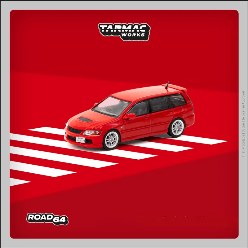 

Tarmac работает 1:64 Эволюционная универсальная красная модель автомобиля