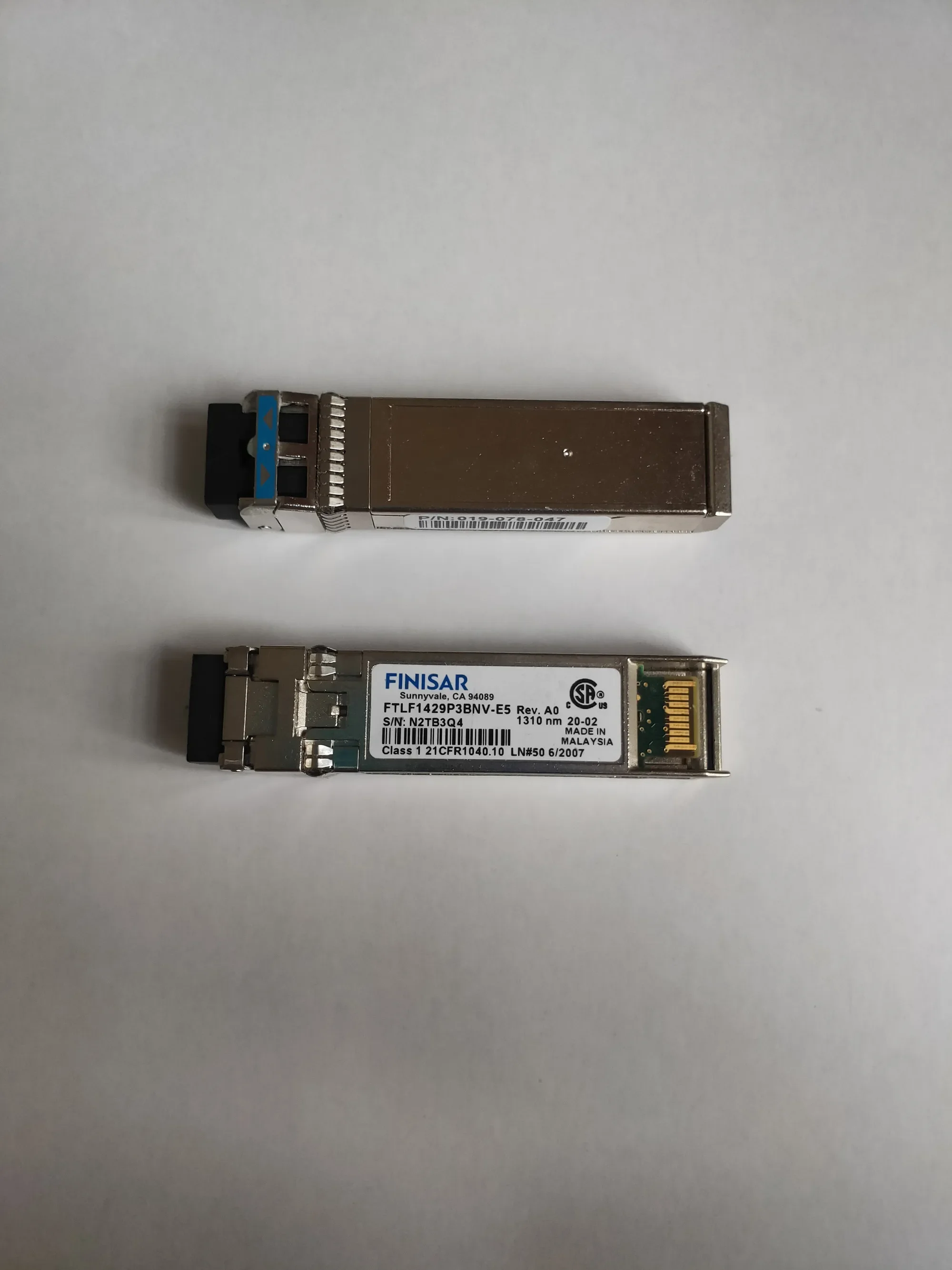 Finisar 16GB SFP Fiber Switch/FTLF1429P3BNV-E5/16G 1310nm SFP+ Single-Mode Optical Transceiver/Finisar 16g Sfp+ Transceiver