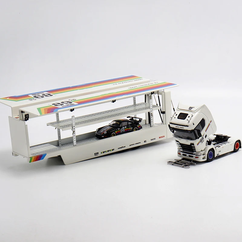 Kengfai Maxwell 1:64 S730 フライング ウイング トランスポーター