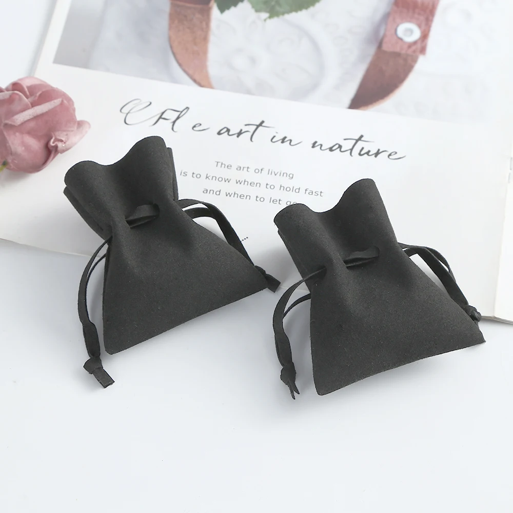 20pcs Small Microfiber Drawstring Pouches Black Jewelry Organizer Ring Earrings Necklace Gift Bags for Christmas Party Packaging