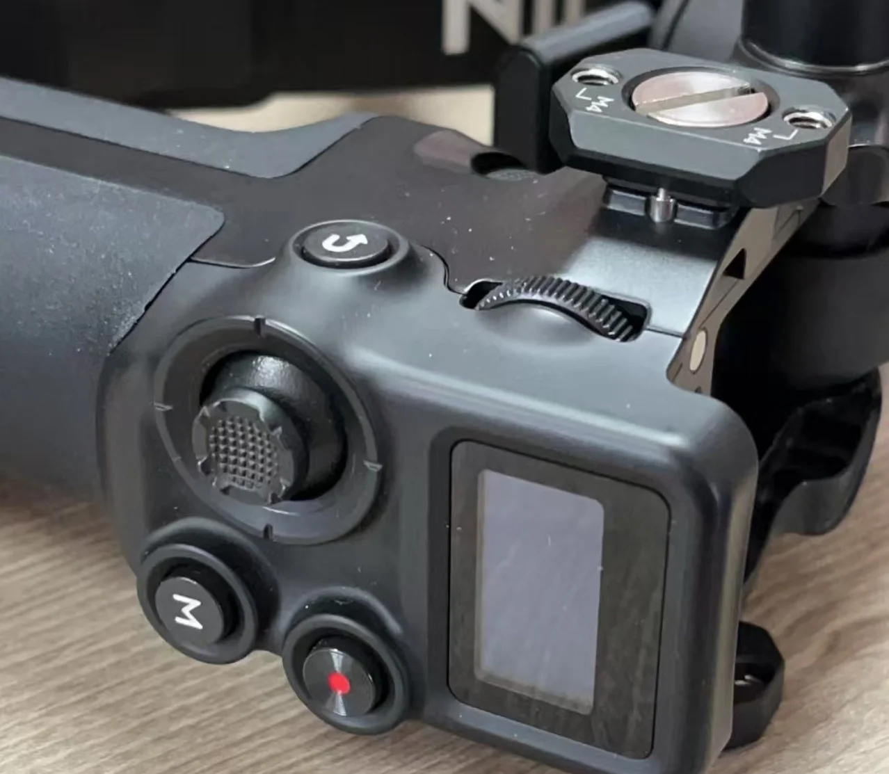 Almost New Handheld Gimbal Stabilizer Professional Version for DJI Ronin RSC 2