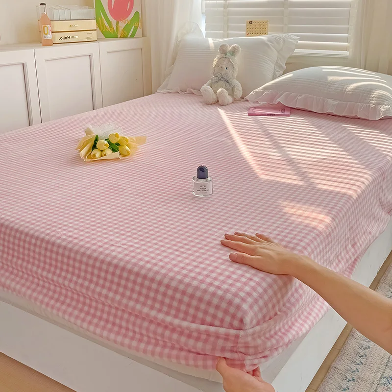 Velvet Fitted Sheet for Winter Bedsheet Plaid Style Bed Cover Skin-friendly Mattress Protector sabanas para cama (No Pillowcase) 3