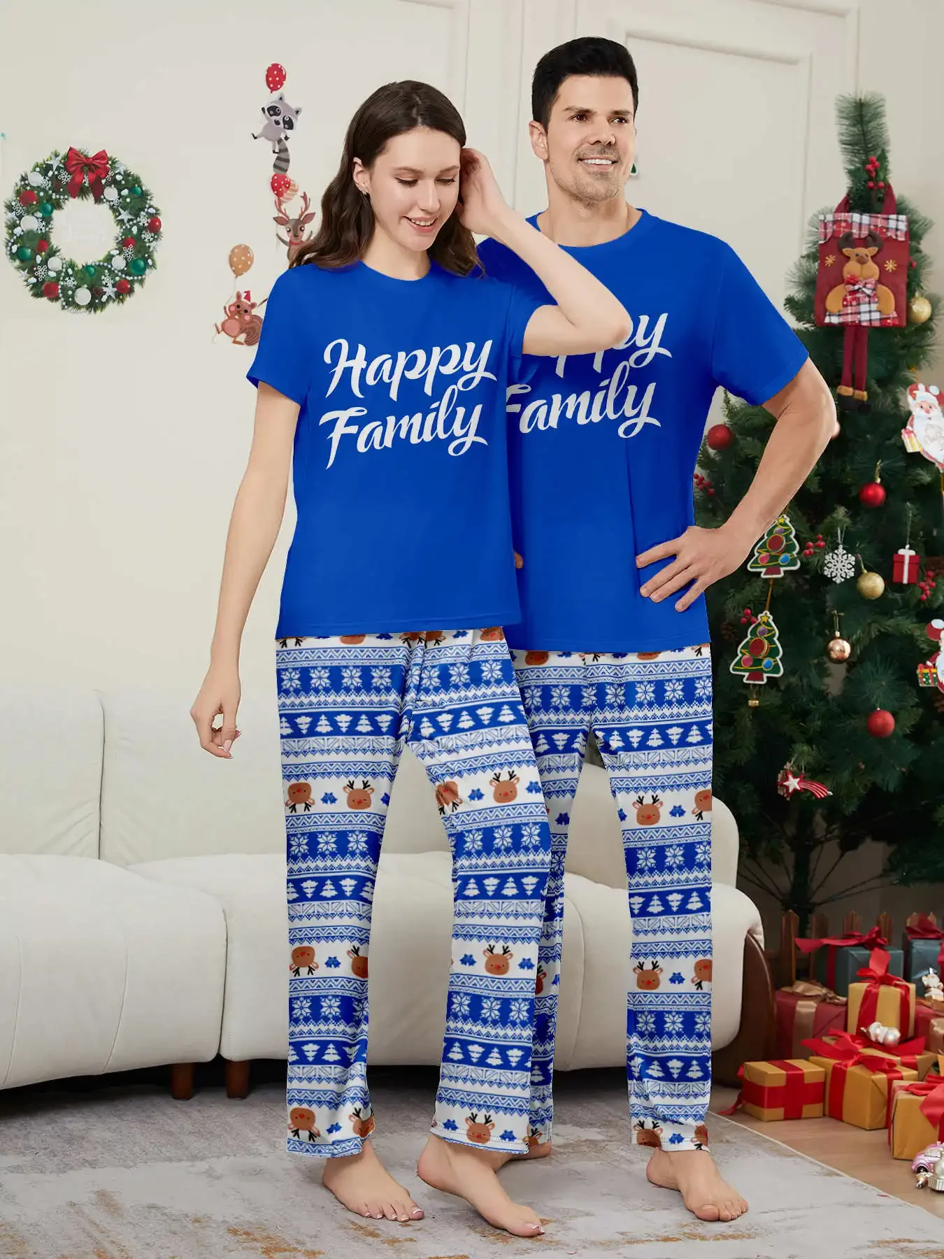 thumbnail image 4 of Ropa de Año Nuevo 2024, conjunto de pijamas a juego para mamá, papá y niños, camiseta de manga corta y pantalones, traje de 2 piezas, atuendos de apariencia familiar para Navidad, pijamas, 4 of 5