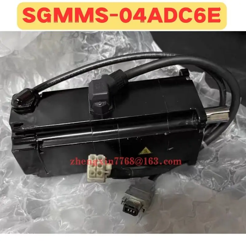 

SGMMS-04ADC6E Б/у Серводвигатель Φ SGMMS 04ADC6E Протестировано нормально