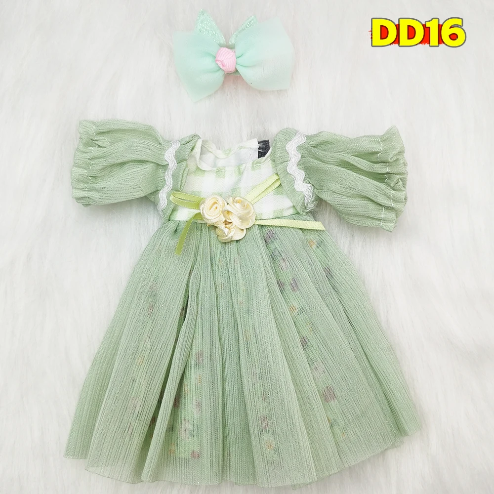 Puppenkleidung 30 cm BJD Kleid 1/6 Gelenkpuppen Zubehör OB24 Kleidung Winter Socken und modische süße Mütze – Detail 21