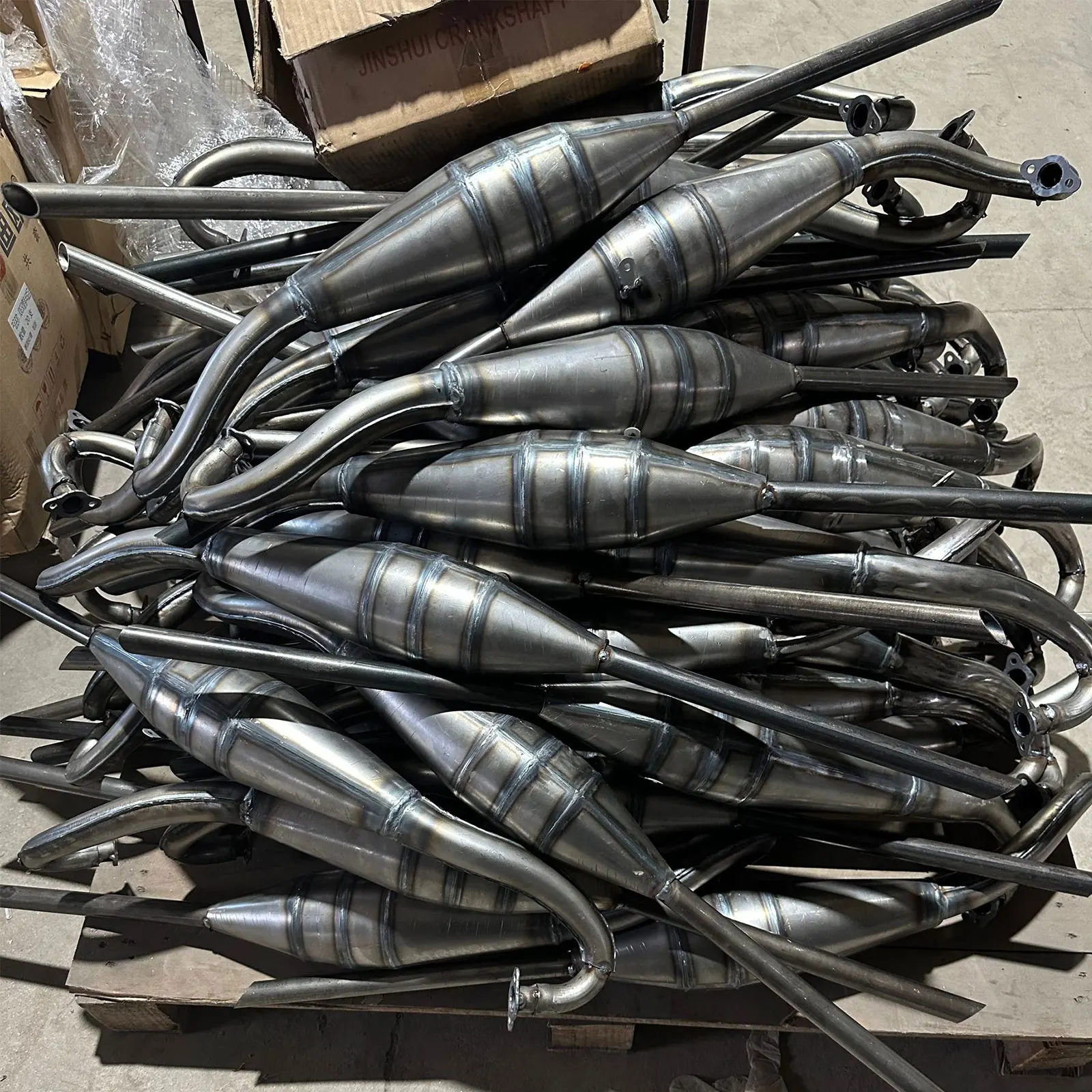 Expansion chamber muffler for stroke gas motor kit 48cc/66cc