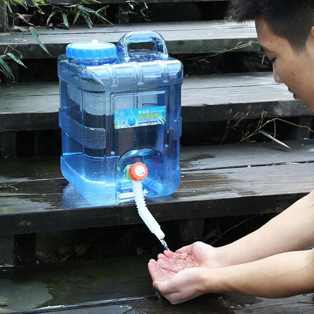 Camping Water Container with Spigot 4