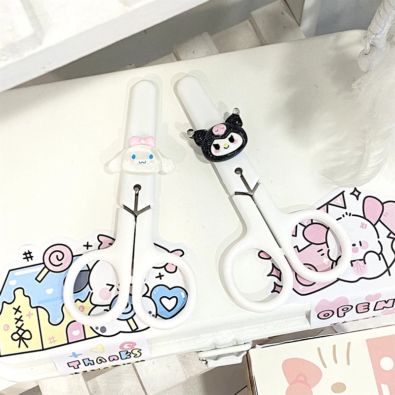 

Anime Sanrio White Scissors Kuromi Cute Kawaii Portable Stainless Steel Handbook Paper Scissors Household Toys for Girls Gift