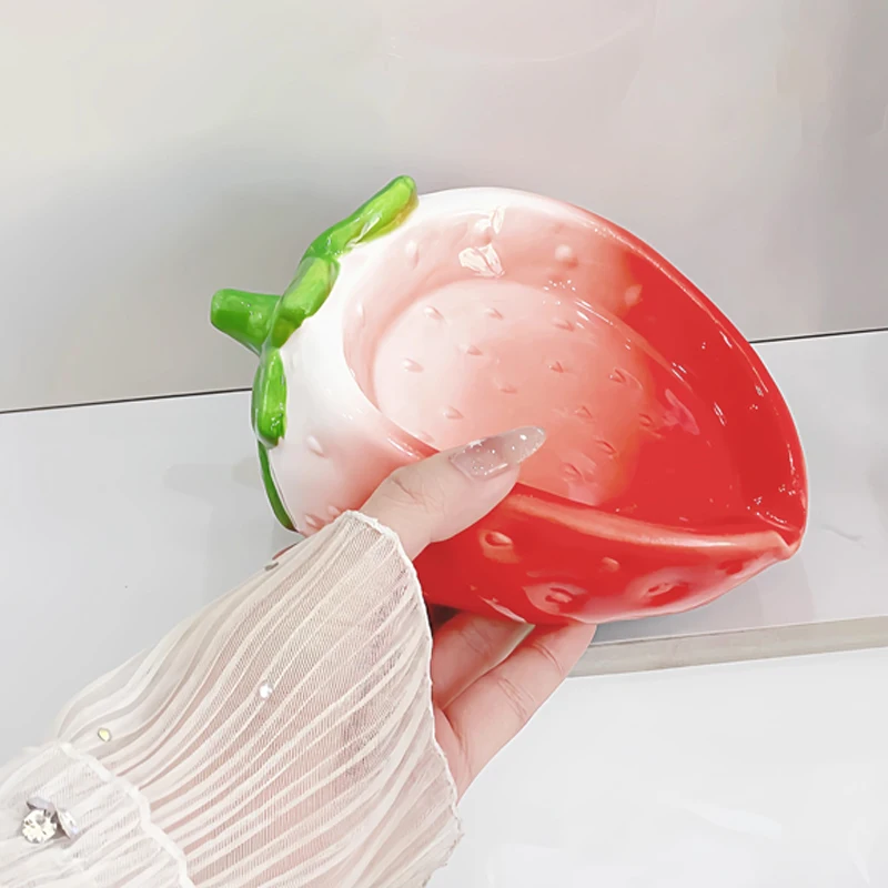 Creative Ceramic Soap Box, Light luxury Strawberry Shaped Soap Dishes, Home Bathroom Kitchen Supplies Bathroom storage rack, 1Pc