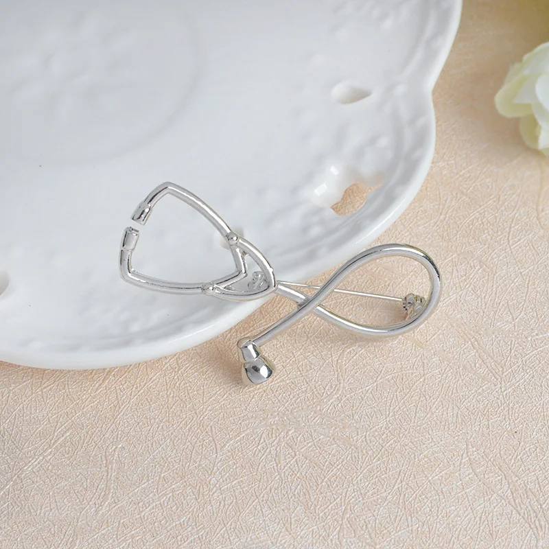 2 Style Brooches Doctor Nurse Stethoscope Brooch Medical Jewelry Enamel Pin Denim Jackets Collar Badge Pins Button