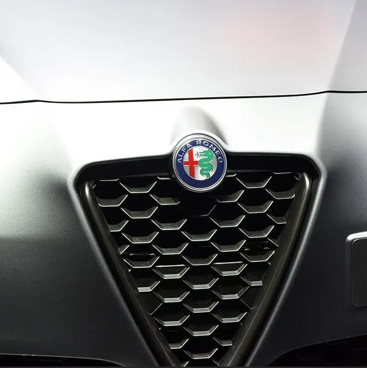 アルファロメオ-ジュリエッタグリル,フェイスリフト,OEM 156112051