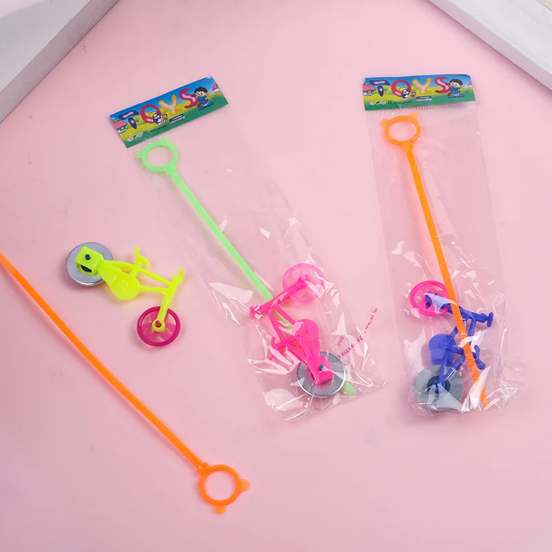 Party Toys Toy Gift Filler 12Pcs Mini Pull Line Bicycles Motorcycles Outdoor Games Toys for Kids Birthday Party Favors Pinata Fillers Back To School Gifts