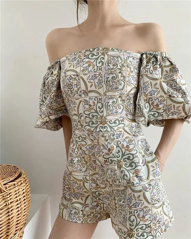 

2021 New Korean Fashion French Vintage Ceramic Tile Print Dress Female Summer Version of The Waist Slimming Square Collar Autumn