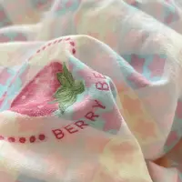 Ins Girls Strawberry Bedding Sets 2025 New Queen Size Bed Sheet Set Duvet Cover Set With Pillowcase No Filling 5