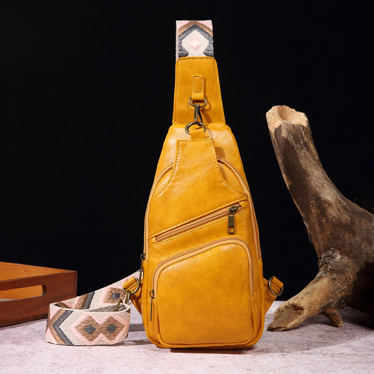 Women's Vintage Sling Bag - PU Leather Crossbody Chest Bag With 2 Guitar Straps, For Hiking & Daily Use