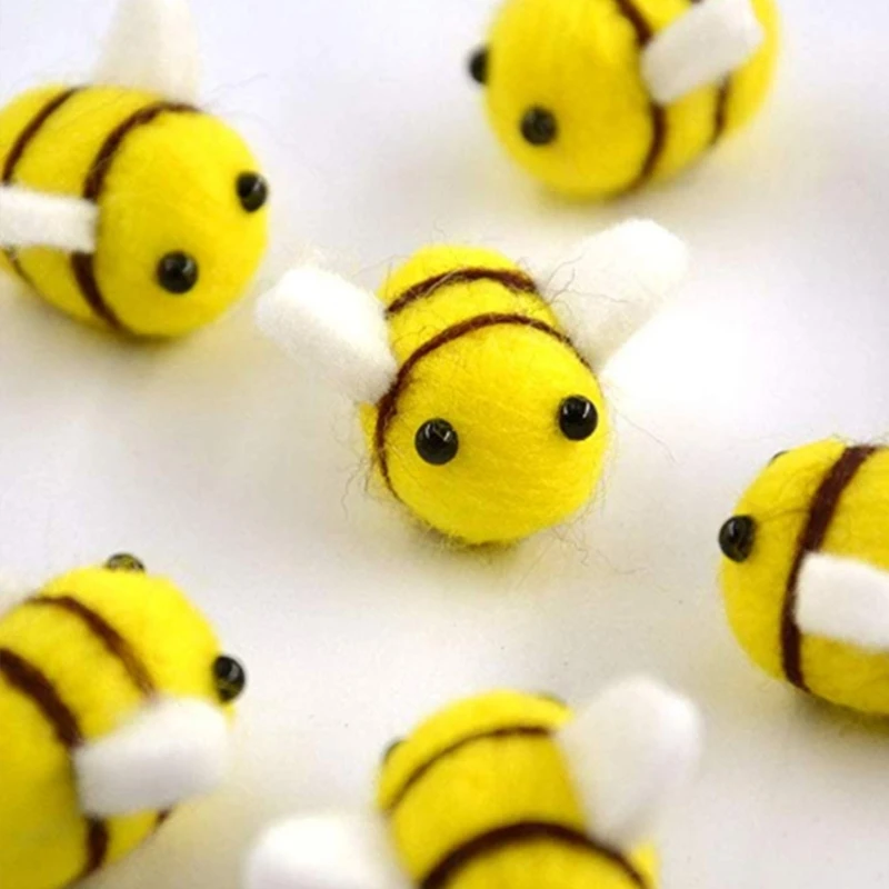 Q0KB Women Girls New Year Hanging Pendant Mini Ball Scarf Hat Decoration 20pcs