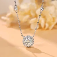 M-JAJA 1ct Halo Moissanite pendentif collier pour femmes S925 en argent Sterling diamant collier ras du cou pendentif de mariage chaîne bijoux 2