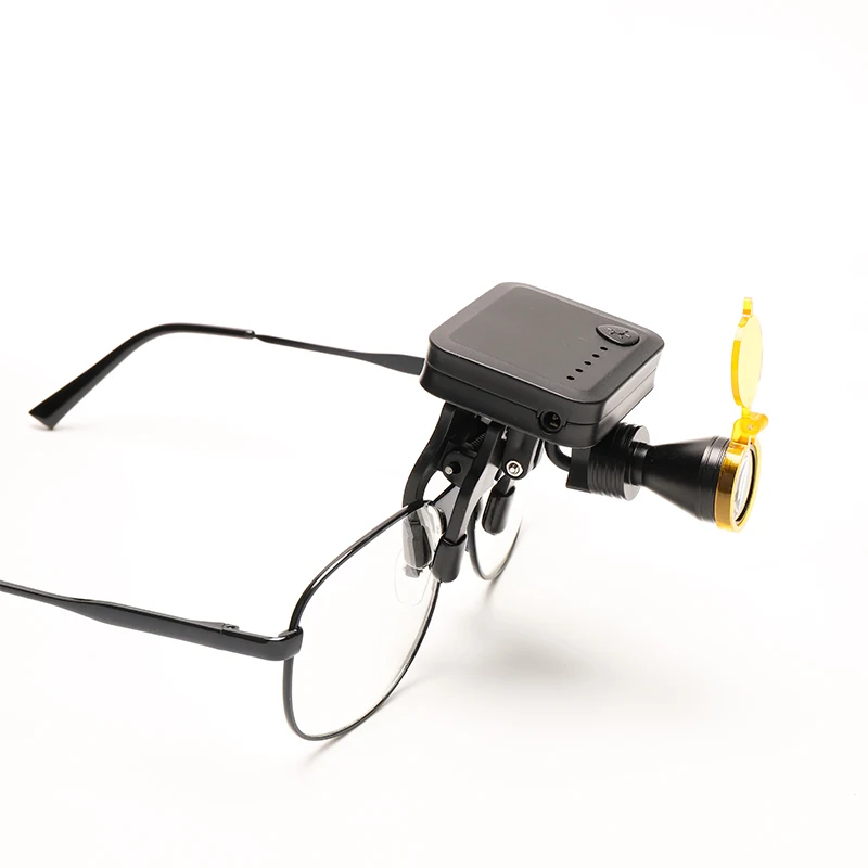 

Wireless 5W Headlamp Portable Clip-On Headlight With Yellow Filter for Dental Loupes Lab Medical Magnifier