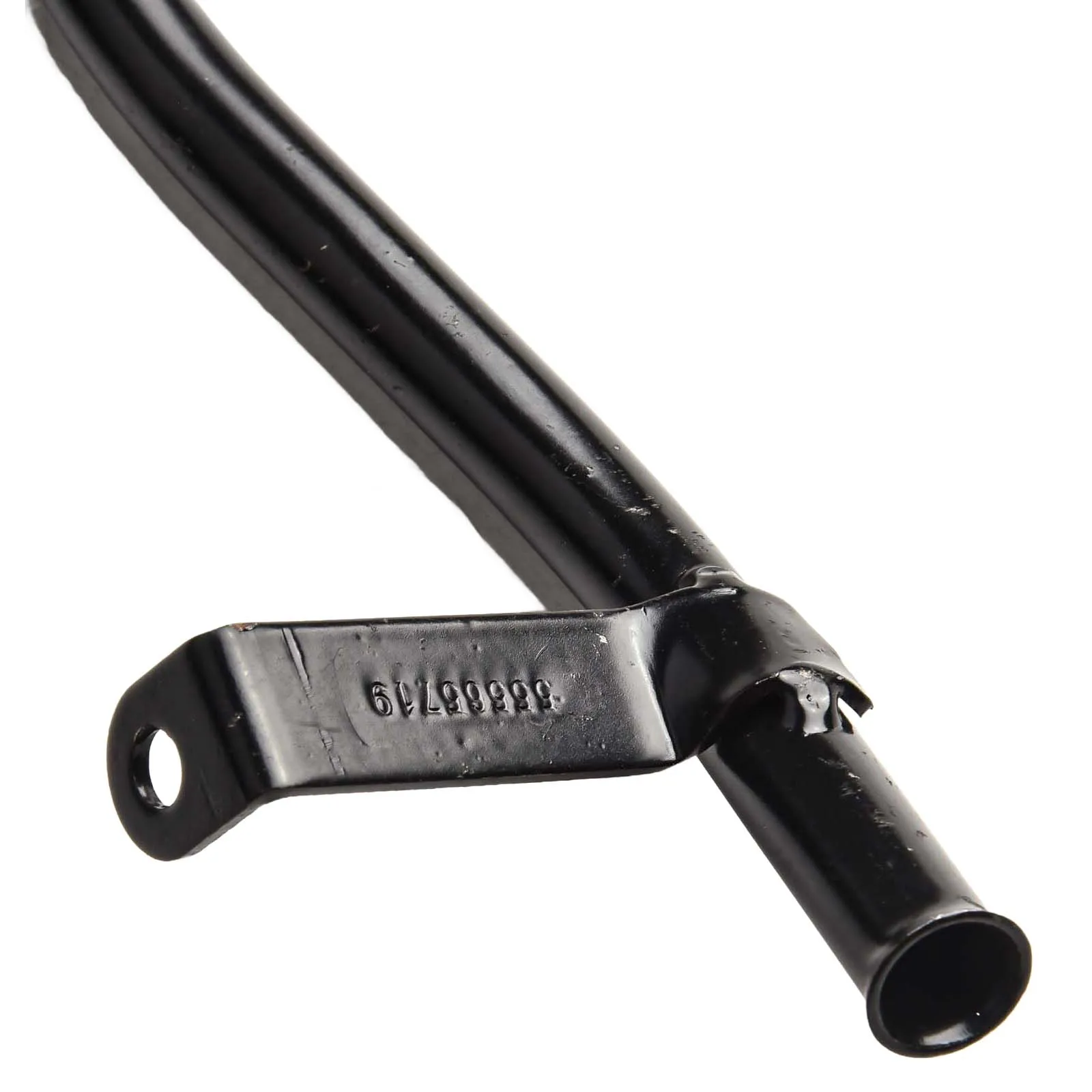 Newest DipStick Tube For Vauxhall For Astra Insignia Corsa Number 55565719 Direct Replacement Car Accessories