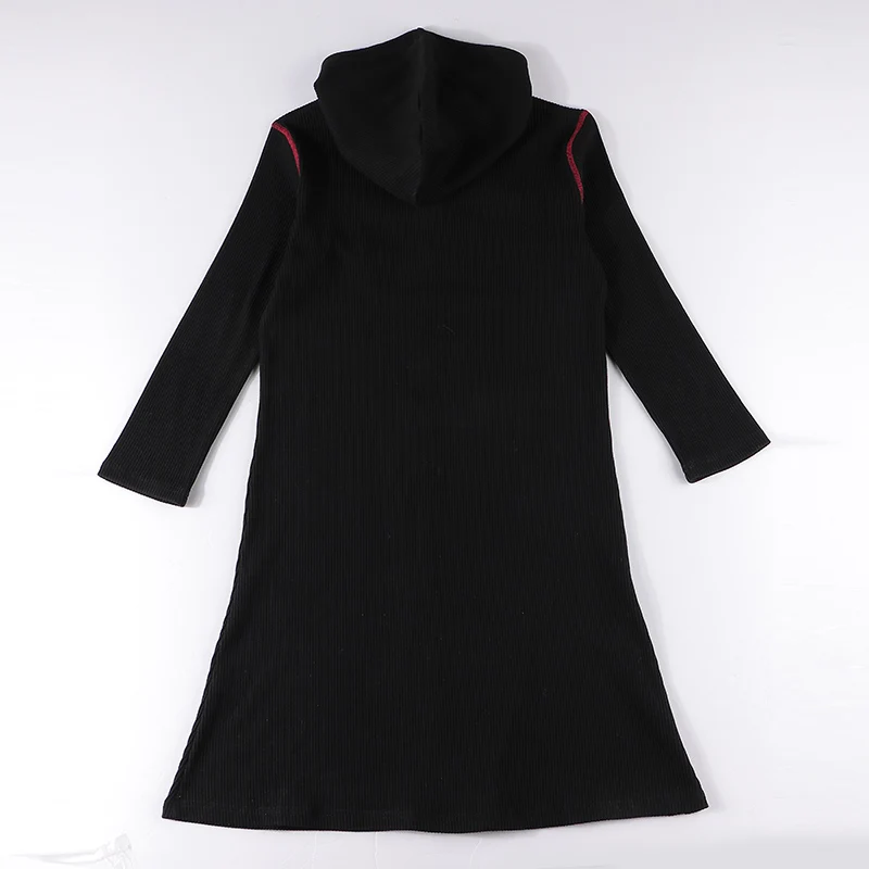 Mädchenkleid Sommer Kurzarm und Langarm Kinderkleidung Vorderseitige Knöpfe Kinderbekleidung Schwarz Gerippt mit Kapuze Rote Schnur – Detail 9