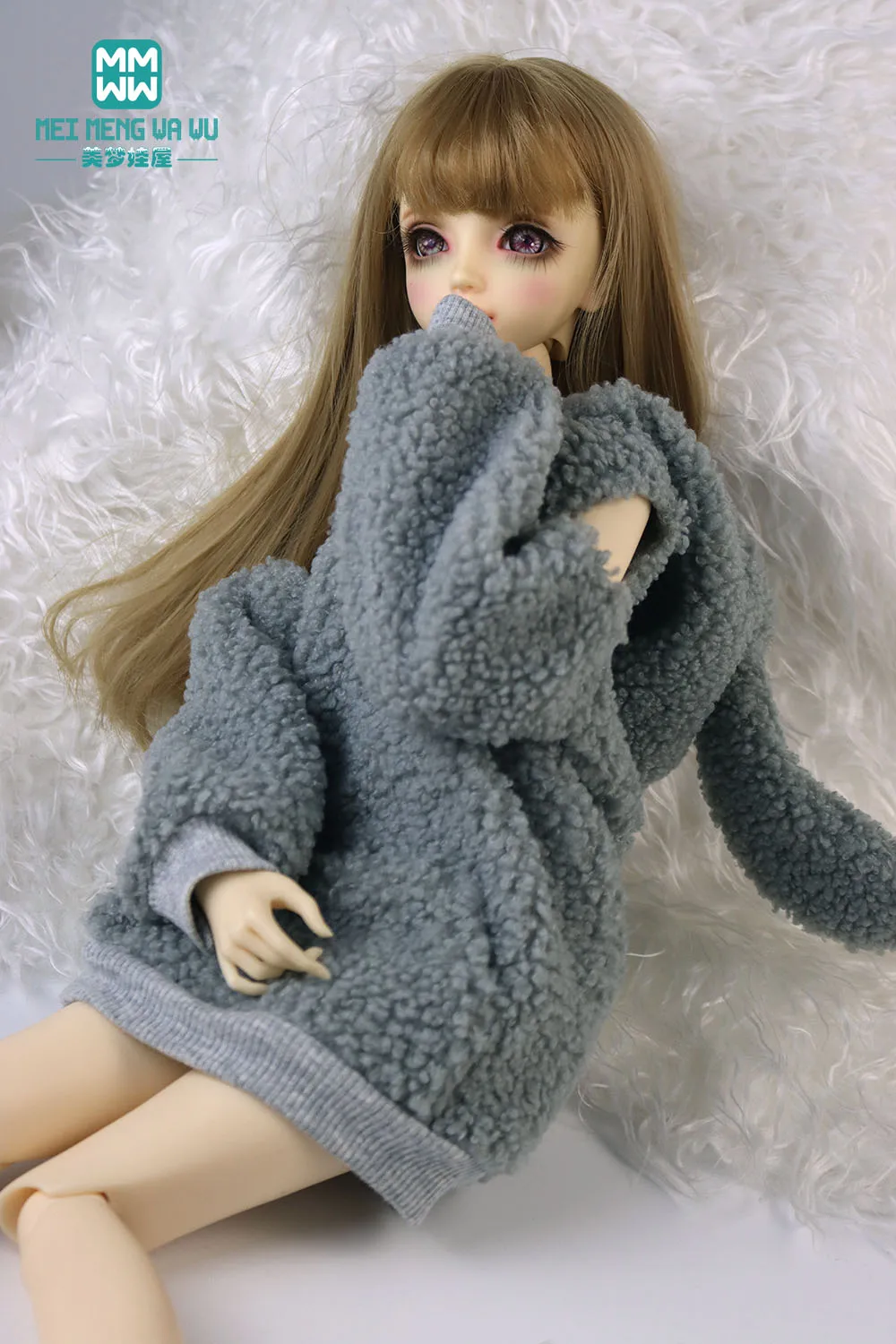 

60cm 1/3 BJD doll clothes Joint smart Doll Fashion cartoon bunny ears hoodie Pink, gray, brown, light gold