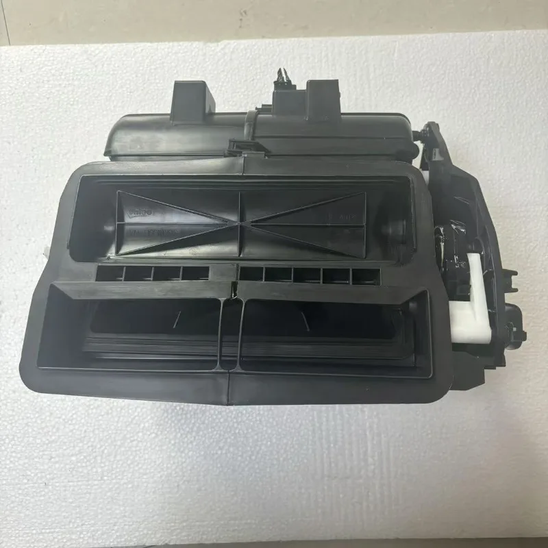 Original genuine Evaporator Heater Distribution Box For Jeep Liberty 07-12 68004022AA
