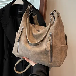 Elegant Vintage - Style Faux Leather Handbag with Ample Storage and Chic Golden Accents (Khaki)