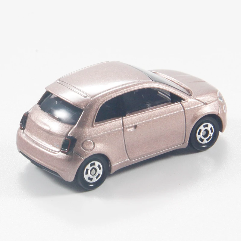 Takara Tomy Tomica 1/59 미니 다이캐스트 합금 모델 자동차 장난감, 피아트 500e, 청소년용 선물, 16