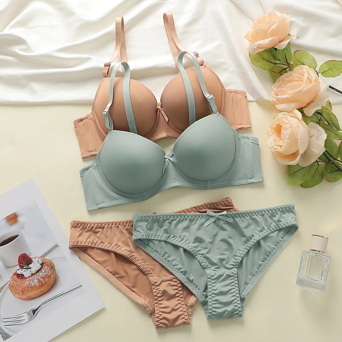 High Quality Sexy Lingerie Set For Women's Lace Up Steel Ring Push Ups 2-piece Set For Daily Underwear Set A2127