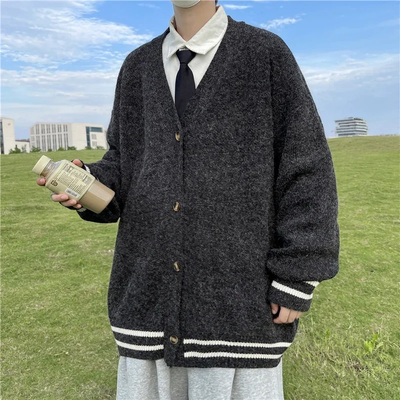 Men's Long Sleeved Sweater V-neck Loose Casual Cardigan Autumn Winter