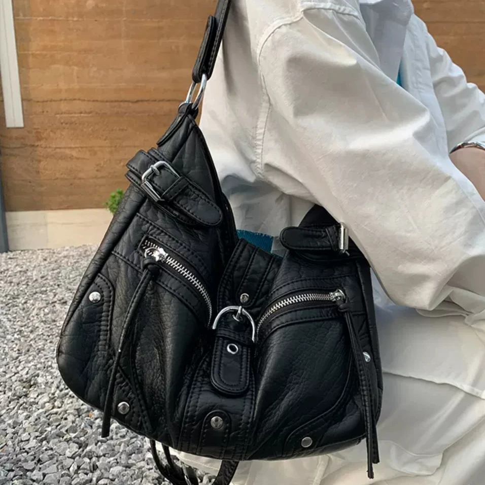 thumbnail image 1 of Bolso de hombro de cuero suave LinDeJuan retro de moda para mujer bolso cruzado de media luna con múltiples bolsillos lavados Y2K Hot Girl, 1 of 4