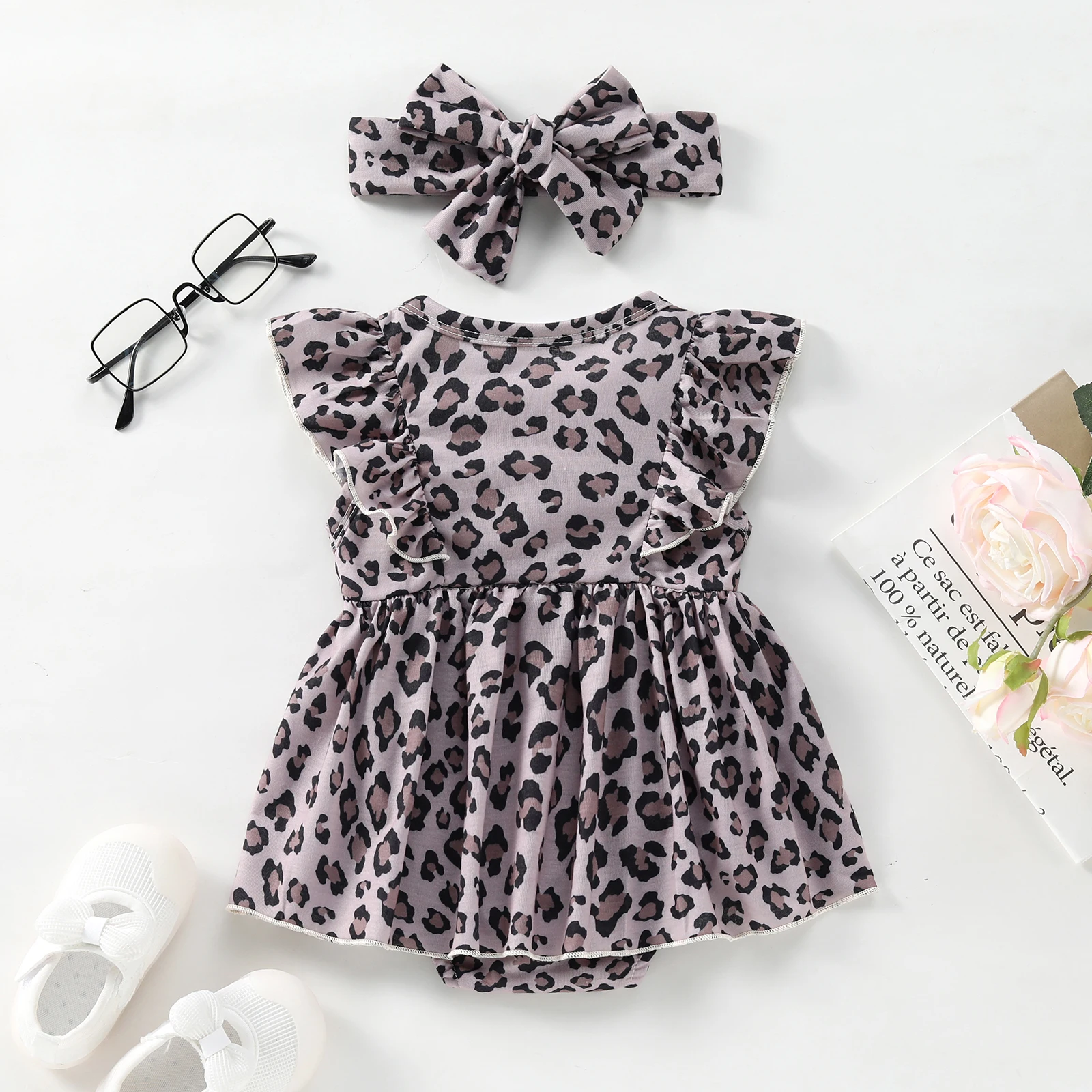 

Newborn Baby Girls Leopard Pattern Bodysuit, Round Neck Short Jumpsuits Clothes with Decorative\u00a0Headband 2022 New Fashion
