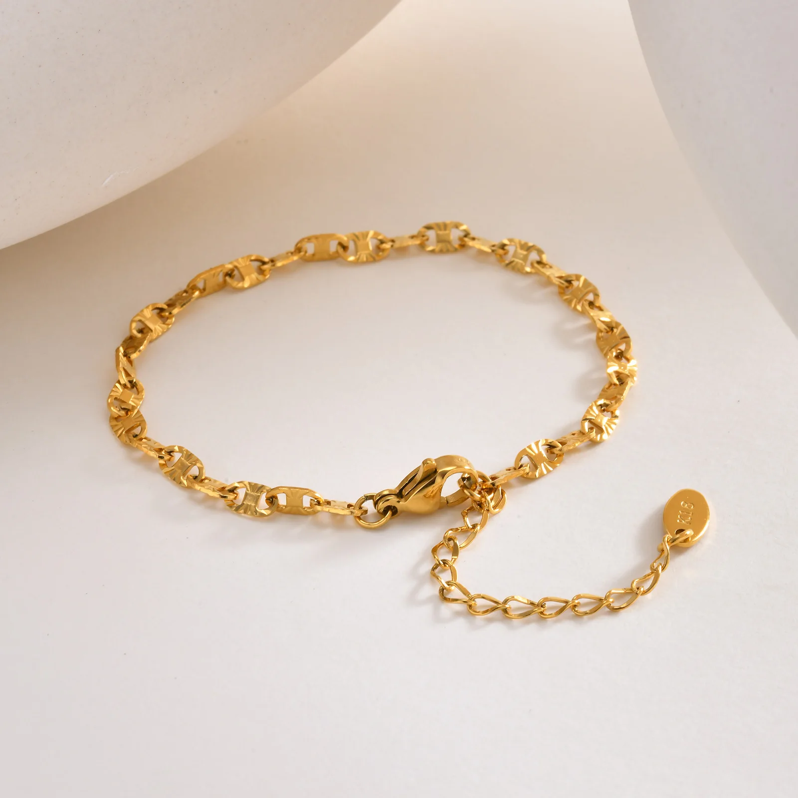 18k Gold Gold Charm Bracelets For Women 18ct Yellow Gold Heart