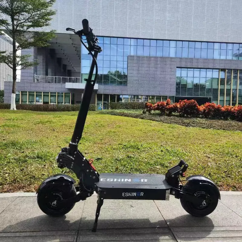 New scooter 60v 6000W 30ah 40ah lithium battery fast speed 70-85km/h 11inch electric scooter for adults dual motor