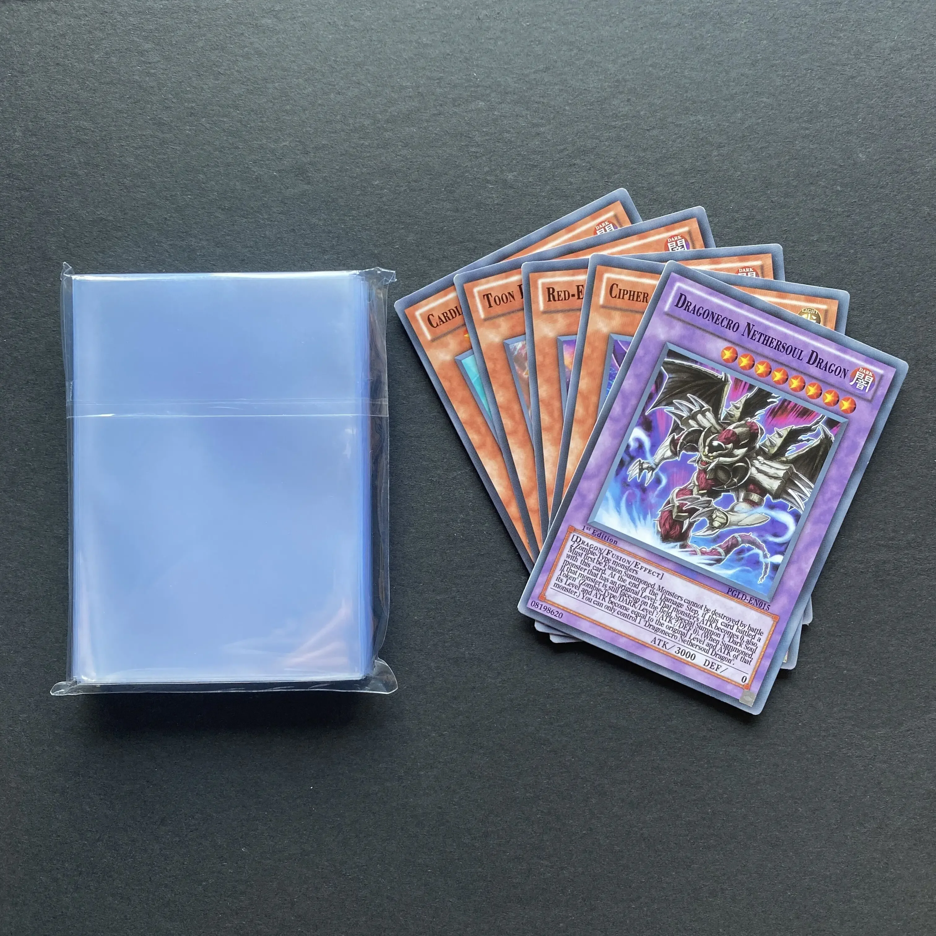 遊戯王　カードプロテクター 遊星ver2  100枚セット　5D’ S スリーブ Amazon.co.jp: 遊戯王 日本語版 デュエリストカードプロテクター